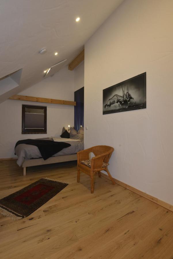 Eifel Kate, Relaxen Mit Sauna Und Whirlpool Dahlem  Екстер'єр фото